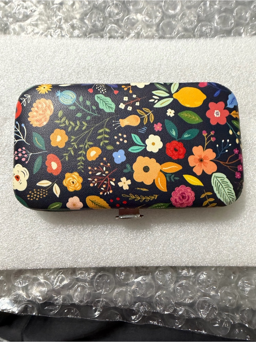 Floral Pattern Women’s Accessory Case - Black Multicolor